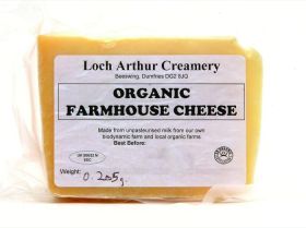 Plain Farmhouse Cheese - Organic *£/kg 1xappr0.22kg